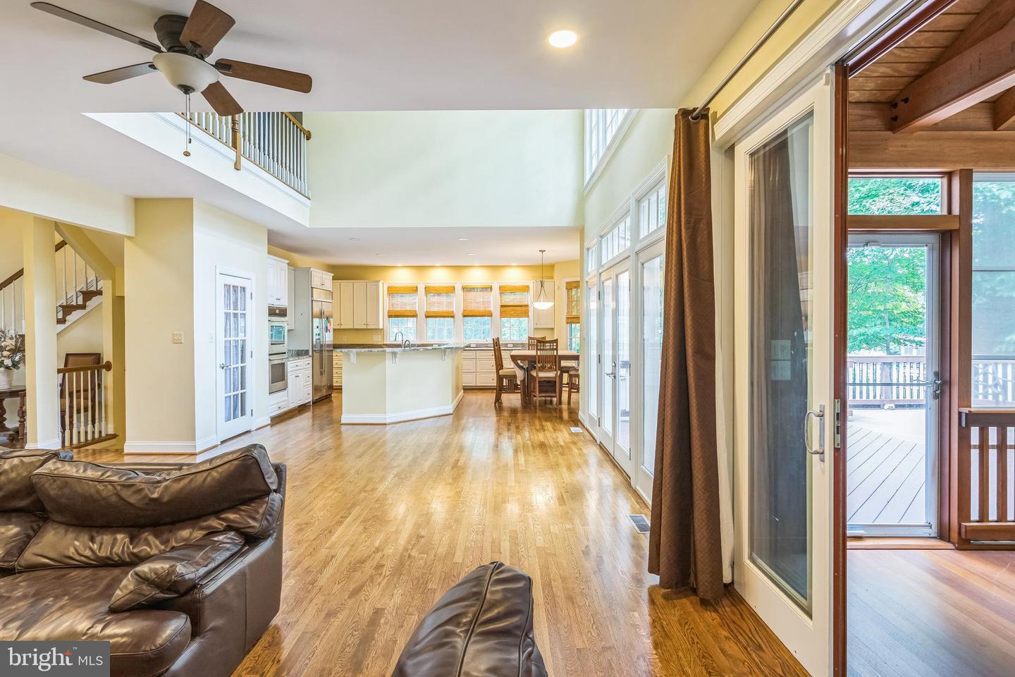 10680 ALLIWELLS CT, OAKTON, Virginia 22124, 4 Bedrooms Bedrooms, 11 Rooms Rooms,5 BathroomsBathrooms,Residential,For sale,10680 ALLIWELLS CT,VAFX2257964 MLS # VAFX2257964