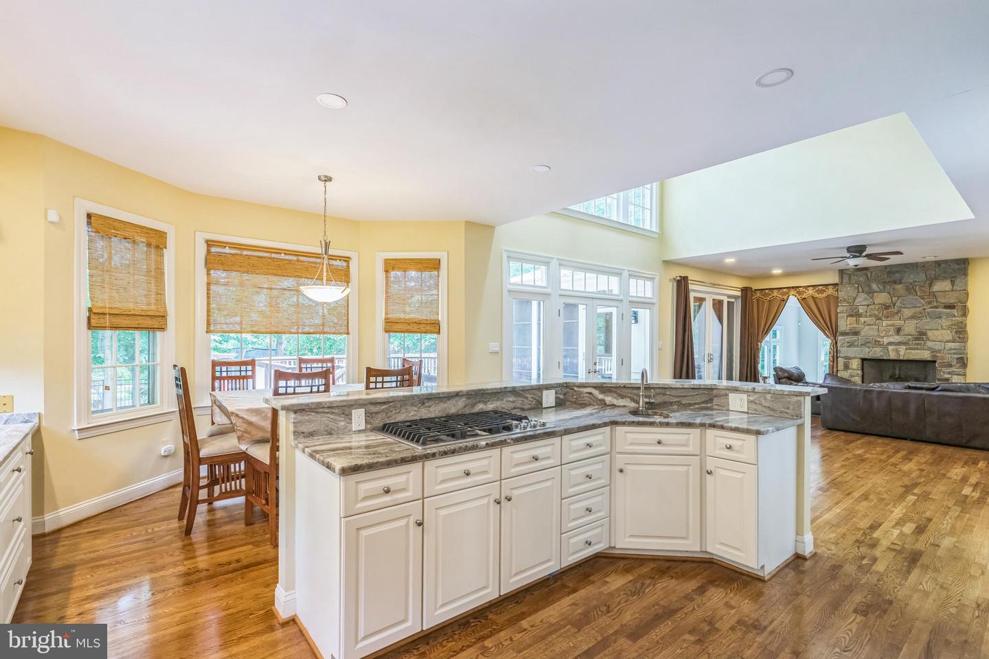 10680 ALLIWELLS CT, OAKTON, Virginia 22124, 4 Bedrooms Bedrooms, 11 Rooms Rooms,5 BathroomsBathrooms,Residential,For sale,10680 ALLIWELLS CT,VAFX2257964 MLS # VAFX2257964