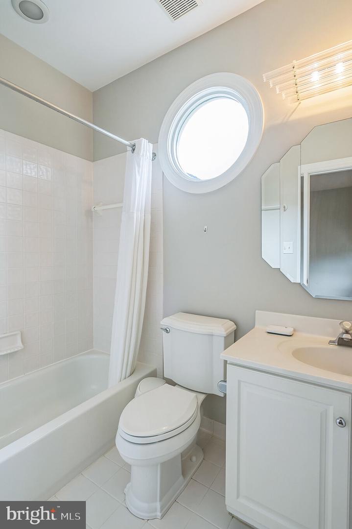 10680 ALLIWELLS CT, OAKTON, Virginia 22124, 4 Bedrooms Bedrooms, 11 Rooms Rooms,5 BathroomsBathrooms,Residential,For sale,10680 ALLIWELLS CT,VAFX2257964 MLS # VAFX2257964
