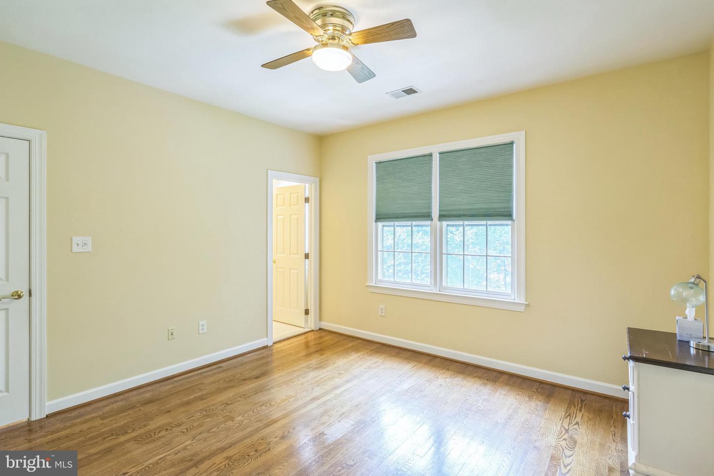 10680 ALLIWELLS CT, OAKTON, Virginia 22124, 4 Bedrooms Bedrooms, 11 Rooms Rooms,5 BathroomsBathrooms,Residential,For sale,10680 ALLIWELLS CT,VAFX2257964 MLS # VAFX2257964