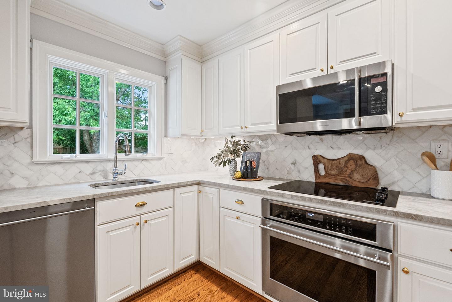 3813 COLONEL ELLIS AVE, ALEXANDRIA, Virginia 22304, 4 Bedrooms Bedrooms, ,3 BathroomsBathrooms,Residential,For sale,3813 COLONEL ELLIS AVE,VAAX2047940 MLS # VAAX2047940