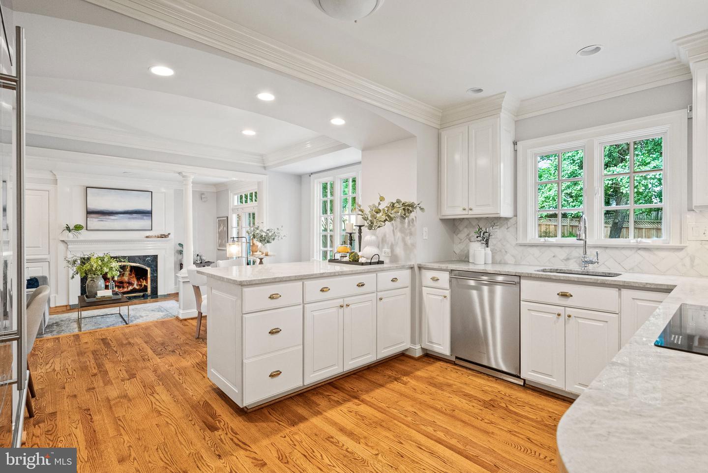 3813 COLONEL ELLIS AVE, ALEXANDRIA, Virginia 22304, 4 Bedrooms Bedrooms, ,3 BathroomsBathrooms,Residential,For sale,3813 COLONEL ELLIS AVE,VAAX2047940 MLS # VAAX2047940