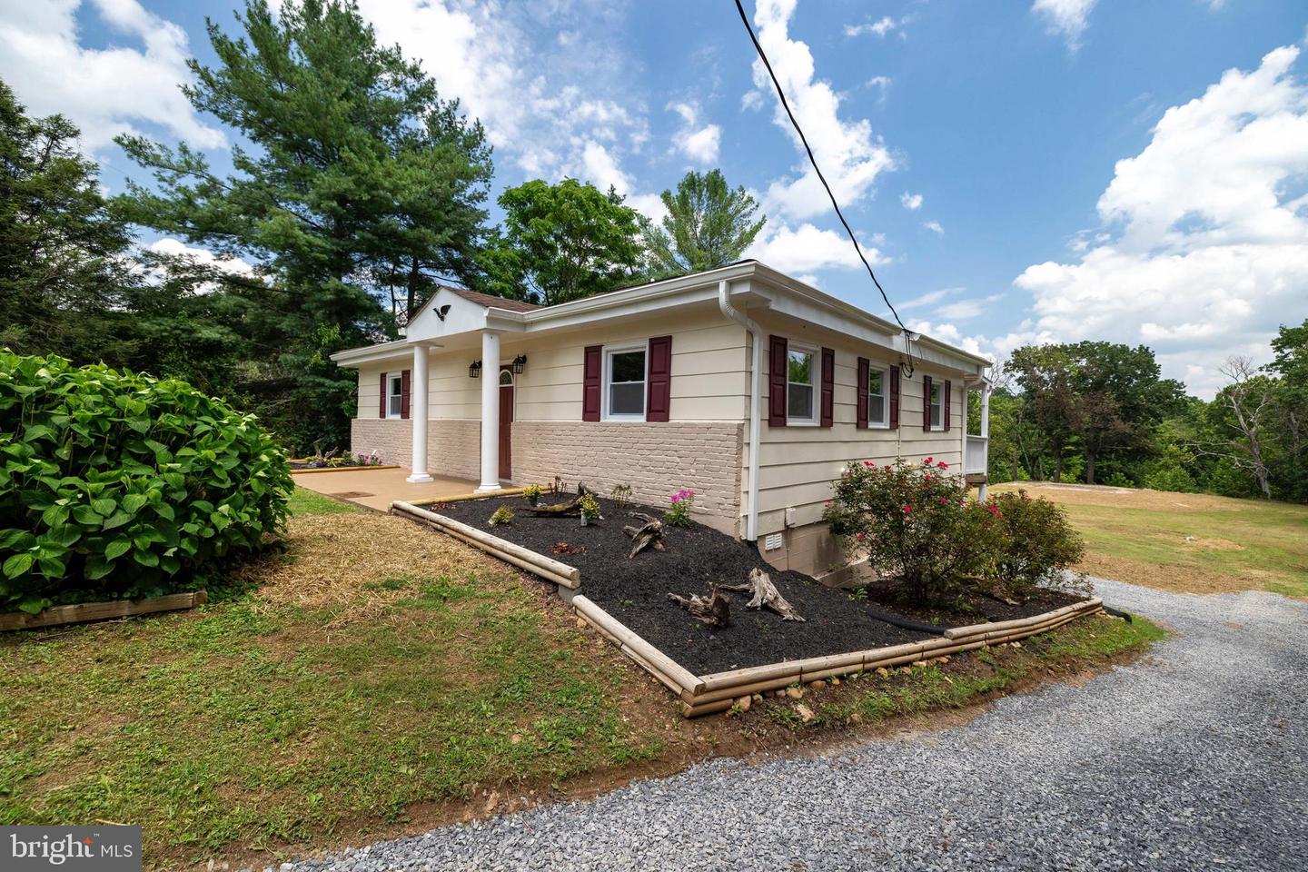 782 SHIPYARD RD, SHENANDOAH, Virginia 22849, 5 Bedrooms Bedrooms, ,3 BathroomsBathrooms,Residential,For sale,782 SHIPYARD RD,VAPA2005196 MLS # VAPA2005196