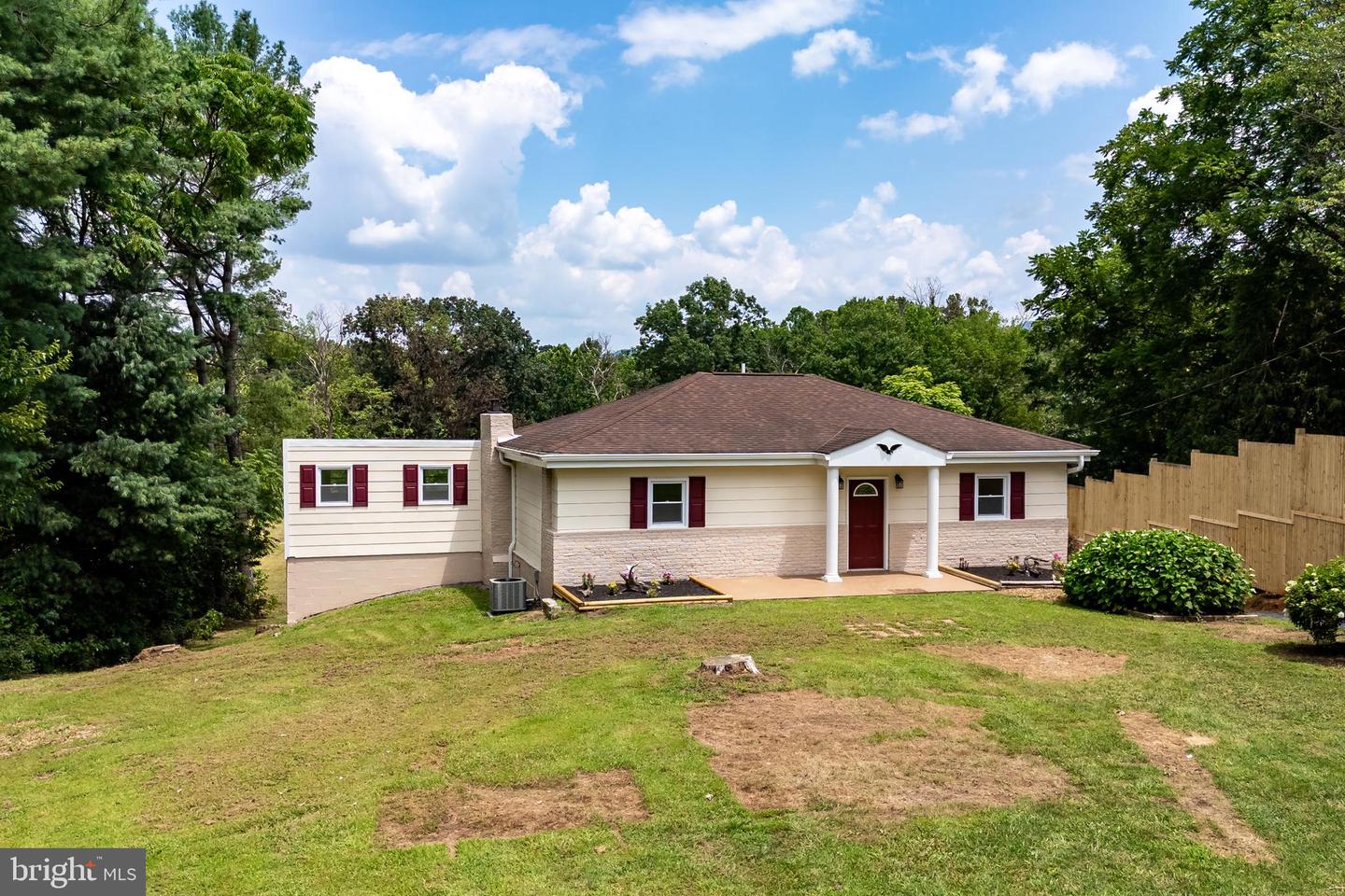 782 SHIPYARD RD, SHENANDOAH, Virginia 22849, 5 Bedrooms Bedrooms, ,3 BathroomsBathrooms,Residential,For sale,782 SHIPYARD RD,VAPA2005196 MLS # VAPA2005196