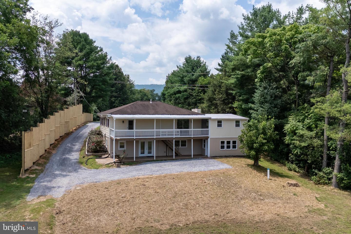 782 SHIPYARD RD, SHENANDOAH, Virginia 22849, 5 Bedrooms Bedrooms, ,3 BathroomsBathrooms,Residential,For sale,782 SHIPYARD RD,VAPA2005196 MLS # VAPA2005196