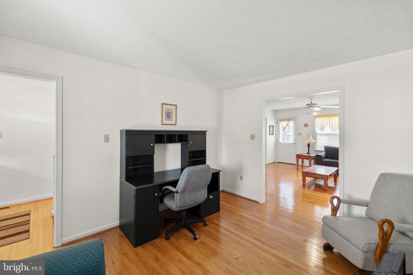 115 ETNAM ST, WINCHESTER, Virginia 22602, 4 Bedrooms Bedrooms, ,2 BathroomsBathrooms,Residential,For sale,115 ETNAM ST,VAFV2035714 MLS # VAFV2035714