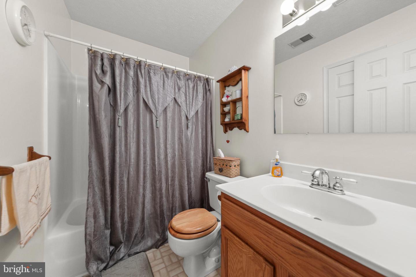 115 ETNAM ST, WINCHESTER, Virginia 22602, 4 Bedrooms Bedrooms, ,2 BathroomsBathrooms,Residential,For sale,115 ETNAM ST,VAFV2035714 MLS # VAFV2035714