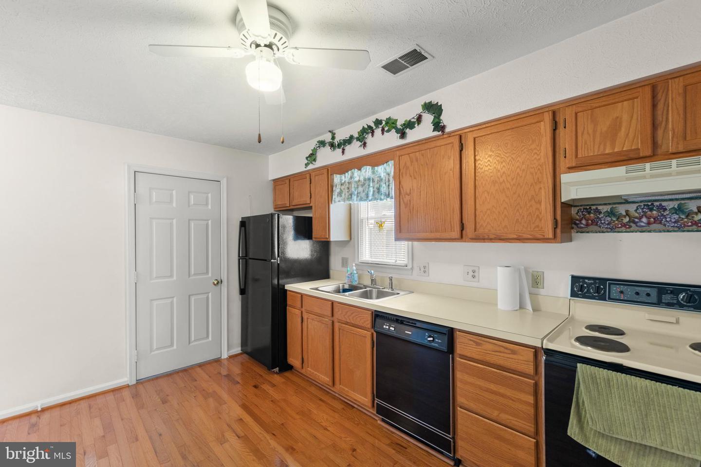 115 ETNAM ST, WINCHESTER, Virginia 22602, 4 Bedrooms Bedrooms, ,2 BathroomsBathrooms,Residential,For sale,115 ETNAM ST,VAFV2035714 MLS # VAFV2035714