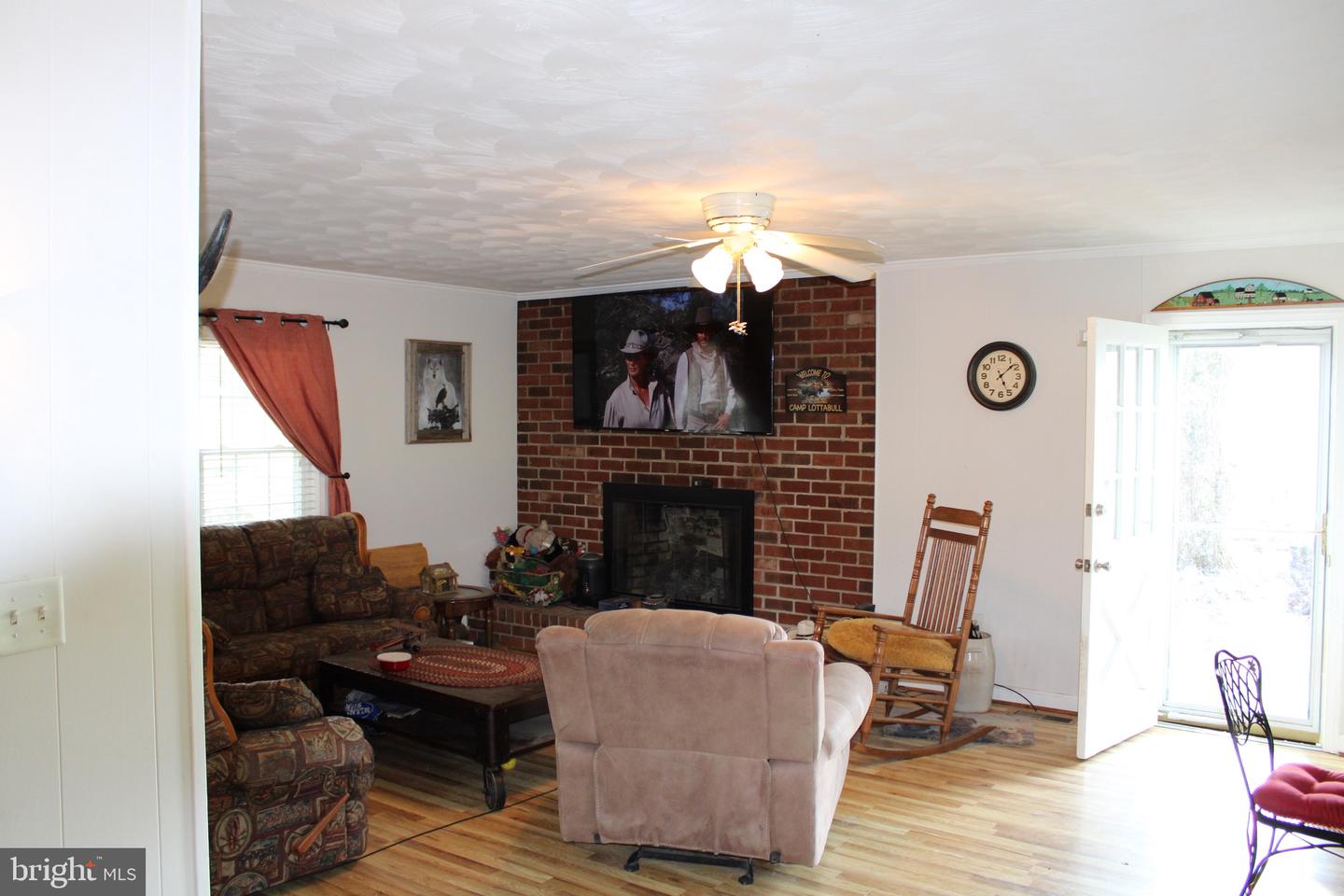 596 JESSIE DUPONT MEMORIAL HWY, BURGESS, Virginia 22432, 2 Bedrooms Bedrooms, ,1 BathroomBathrooms,Residential,For sale,596 JESSIE DUPONT MEMORIAL HWY,VANV2001706 MLS # VANV2001706