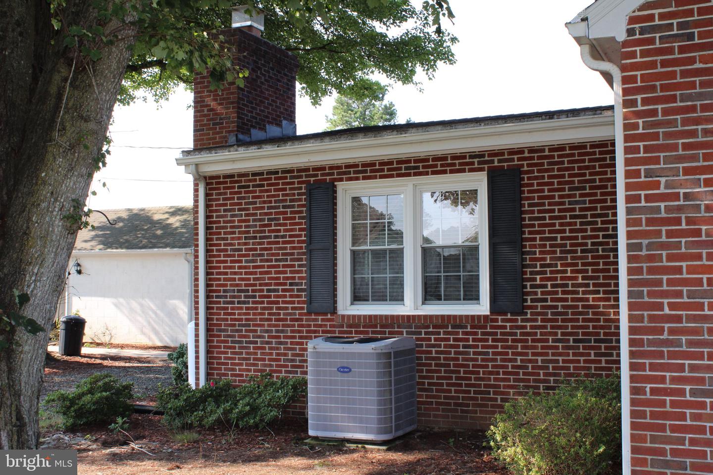 596 JESSIE DUPONT MEMORIAL HWY, BURGESS, Virginia 22432, 2 Bedrooms Bedrooms, ,1 BathroomBathrooms,Residential,For sale,596 JESSIE DUPONT MEMORIAL HWY,VANV2001706 MLS # VANV2001706