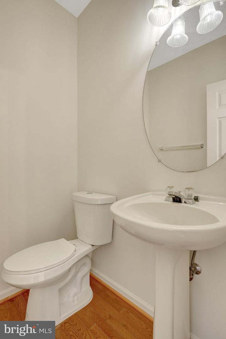 8449 BYERS DR, ALEXANDRIA, Virginia 22309, 3 Bedrooms Bedrooms, ,2 BathroomsBathrooms,Residential,For sale,8449 BYERS DR,VAFX2258134 MLS # VAFX2258134