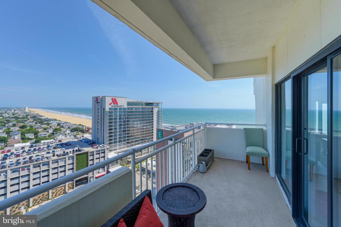 4004 ATLANTIC AVE #1911, VIRGINIA BEACH, Virginia 23451, 2 Bedrooms Bedrooms, 4 Rooms Rooms,2 BathroomsBathrooms,Residential,For sale,4004 ATLANTIC AVE #1911,VAVB2000592 MLS # VAVB2000592