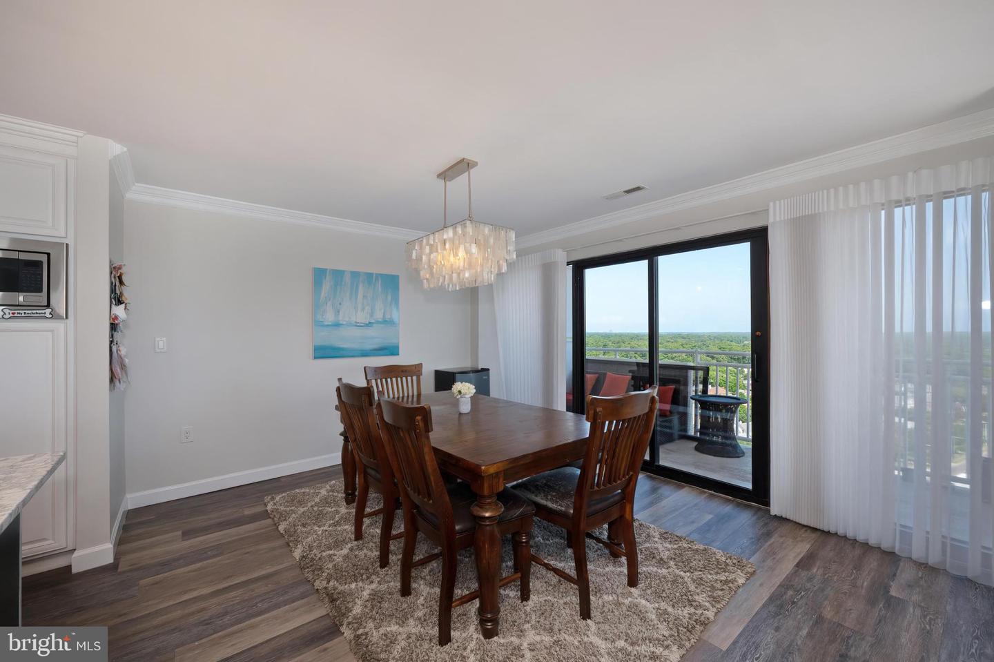 4004 ATLANTIC AVE #1911, VIRGINIA BEACH, Virginia 23451, 2 Bedrooms Bedrooms, 4 Rooms Rooms,2 BathroomsBathrooms,Residential,For sale,4004 ATLANTIC AVE #1911,VAVB2000592 MLS # VAVB2000592