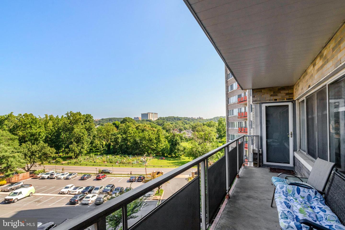 5340 HOLMES RUN PKWY #510, ALEXANDRIA, Virginia 22304, 1 Bedroom Bedrooms, ,1 BathroomBathrooms,Residential,For sale,5340 HOLMES RUN PKWY #510,VAAX2047930 MLS # VAAX2047930