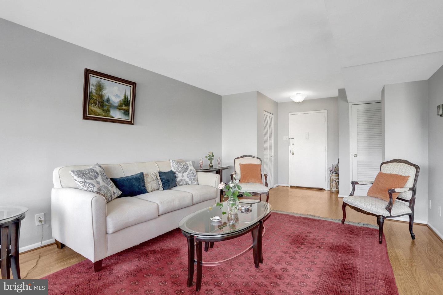 5340 HOLMES RUN PKWY #510, ALEXANDRIA, Virginia 22304, 1 Bedroom Bedrooms, ,1 BathroomBathrooms,Residential,For sale,5340 HOLMES RUN PKWY #510,VAAX2047930 MLS # VAAX2047930