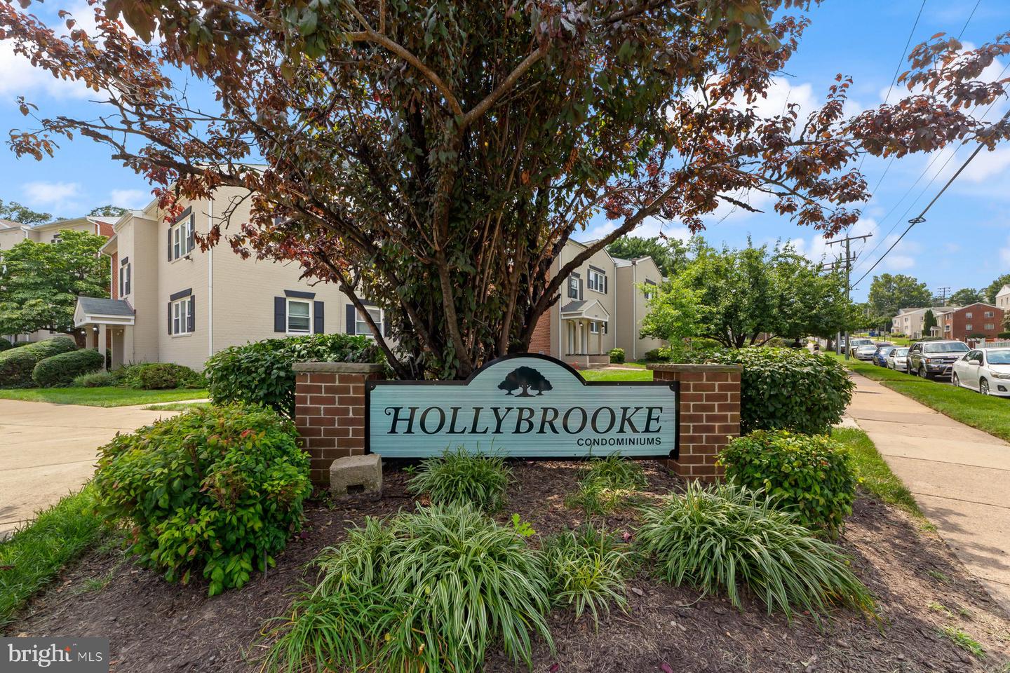 3055 PATRICK HENRY DR #101, FALLS CHURCH, Virginia 22044, 1 Bedroom Bedrooms, ,1 BathroomBathrooms,Residential,For sale,3055 PATRICK HENRY DR #101,VAFX2258010 MLS # VAFX2258010