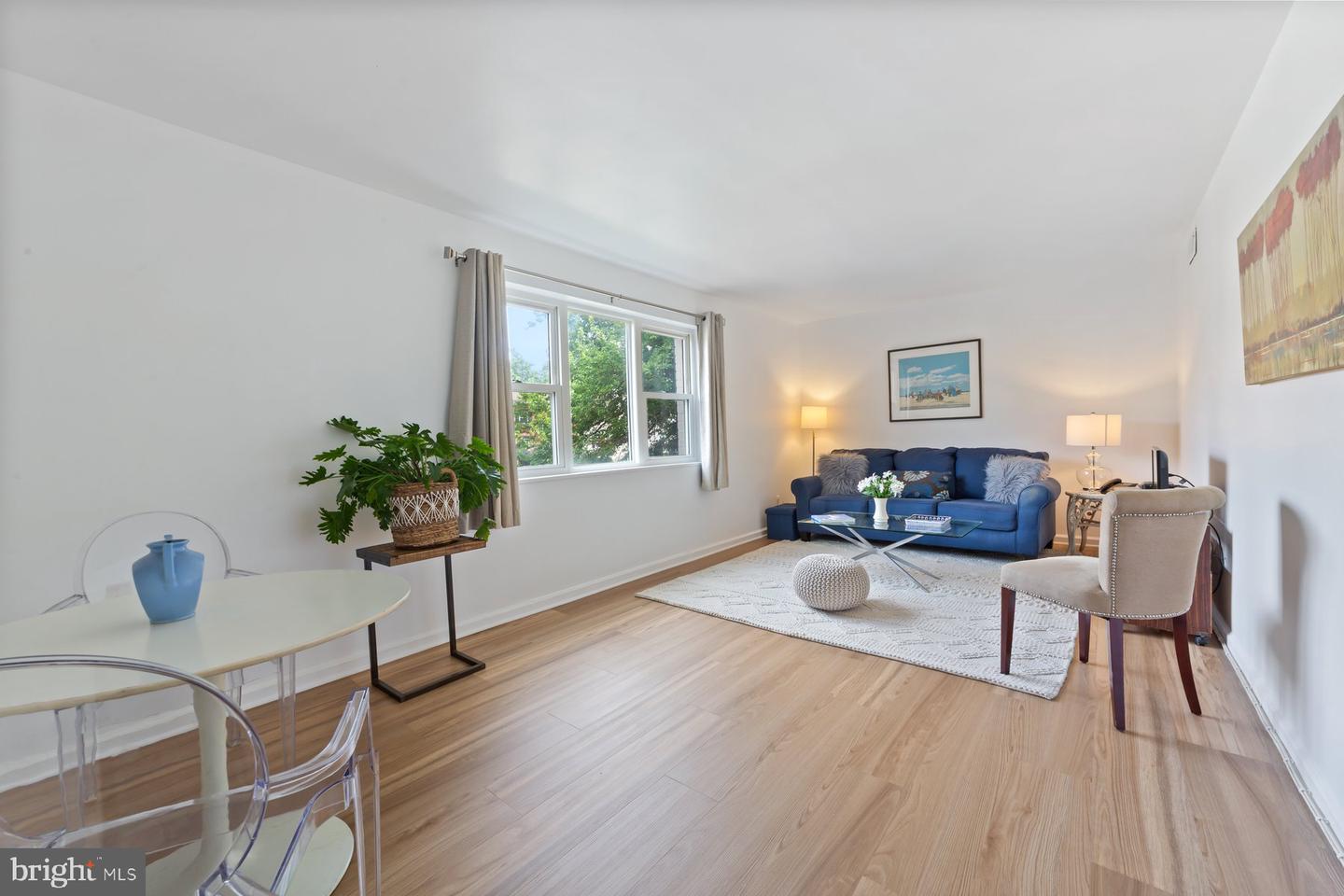 3055 PATRICK HENRY DR #101, FALLS CHURCH, Virginia 22044, 1 Bedroom Bedrooms, ,1 BathroomBathrooms,Residential,For sale,3055 PATRICK HENRY DR #101,VAFX2258010 MLS # VAFX2258010