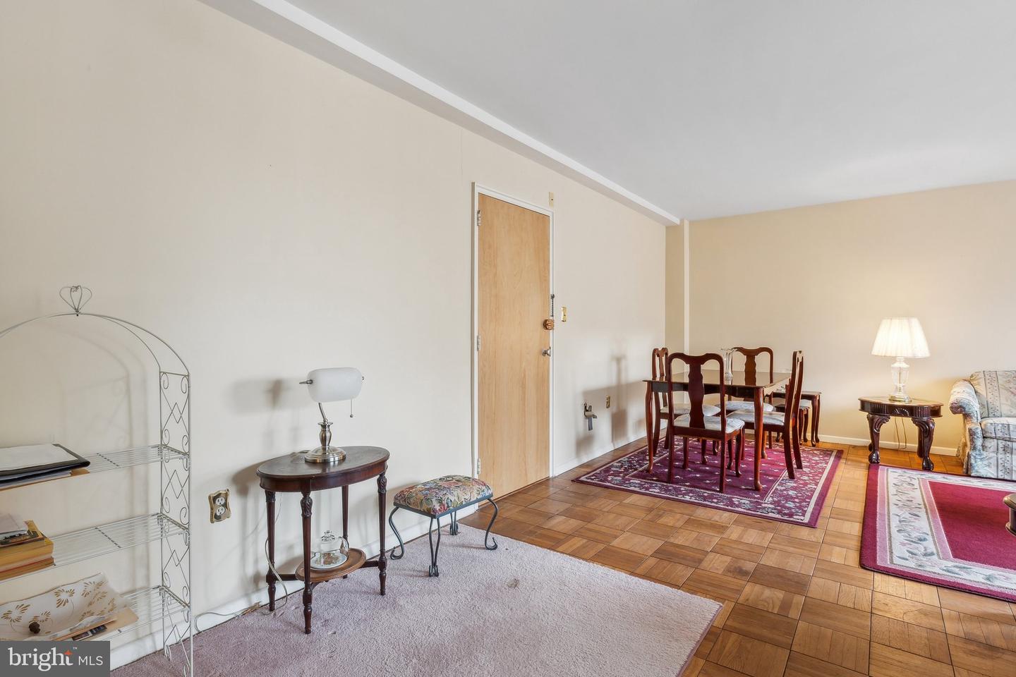 4100 W ST NW #511, WASHINGTON, District Of Columbia 20007, 1 Bedroom Bedrooms, ,1 BathroomBathrooms,Residential,For sale,4100 W ST NW #511,DCDC2212488 MLS # DCDC2212488
