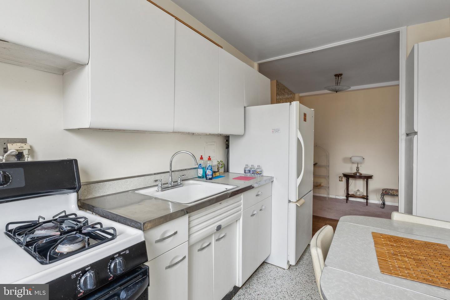 4100 W ST NW #511, WASHINGTON, District Of Columbia 20007, 1 Bedroom Bedrooms, ,1 BathroomBathrooms,Residential,For sale,4100 W ST NW #511,DCDC2212488 MLS # DCDC2212488