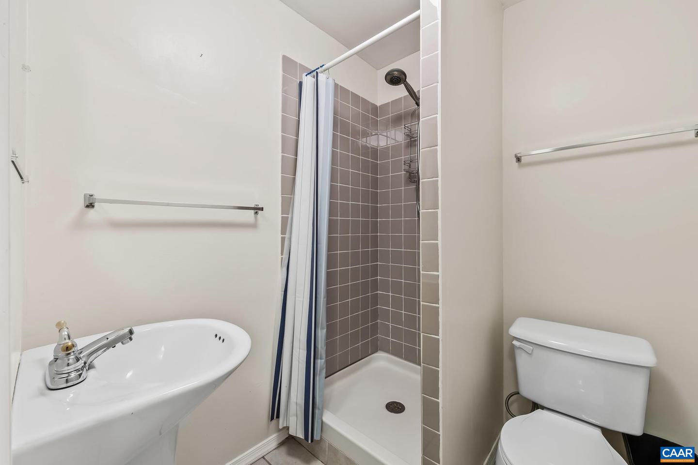 1011 BRISTLECONE LN, CHARLOTTESVILLE, Virginia 22911, 3 Bedrooms Bedrooms, ,3 BathroomsBathrooms,Residential,For sale,1011 BRISTLECONE LN,667223 MLS # 667223
