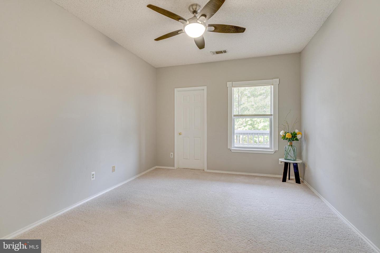 4405 FAIR STONE DR #201, FAIRFAX, Virginia 22033, 2 Bedrooms Bedrooms, ,2 BathroomsBathrooms,Residential,For sale,4405 FAIR STONE DR #201,VAFX2258122 MLS # VAFX2258122