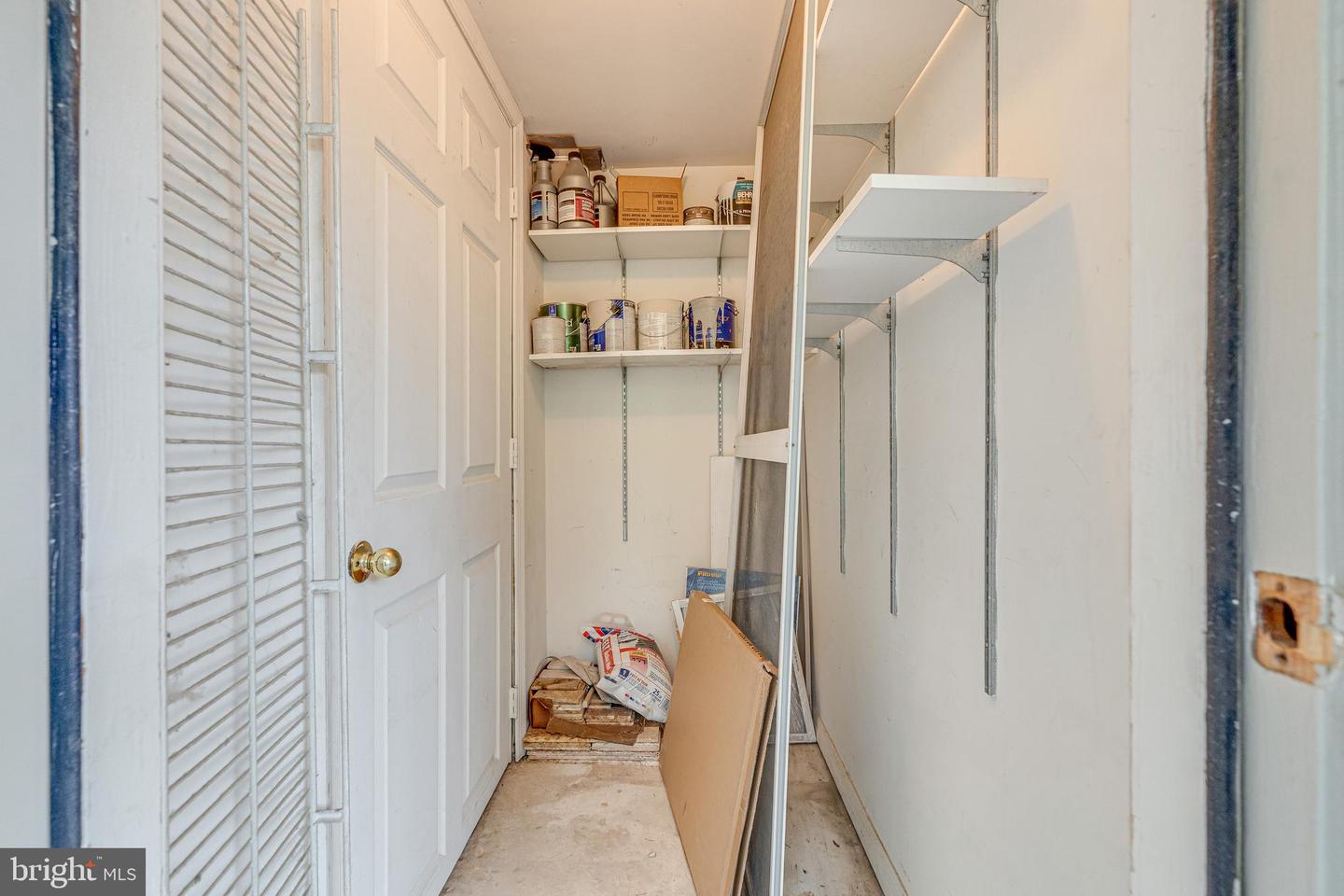 4405 FAIR STONE DR #201, FAIRFAX, Virginia 22033, 2 Bedrooms Bedrooms, ,2 BathroomsBathrooms,Residential,For sale,4405 FAIR STONE DR #201,VAFX2258122 MLS # VAFX2258122
