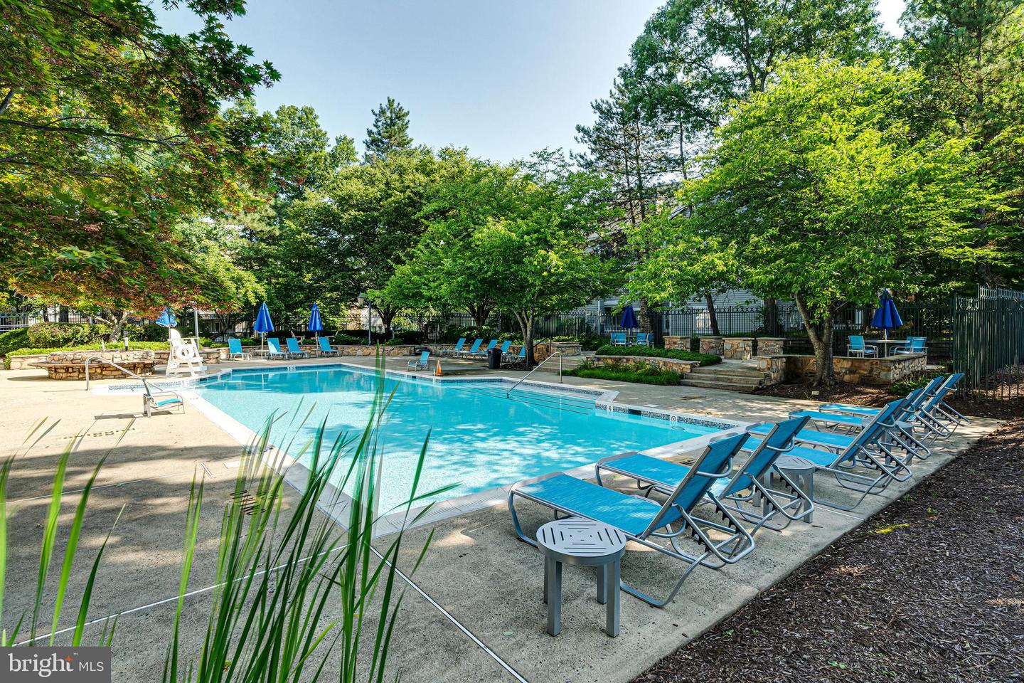 4405 FAIR STONE DR #201, FAIRFAX, Virginia 22033, 2 Bedrooms Bedrooms, ,2 BathroomsBathrooms,Residential,For sale,4405 FAIR STONE DR #201,VAFX2258122 MLS # VAFX2258122