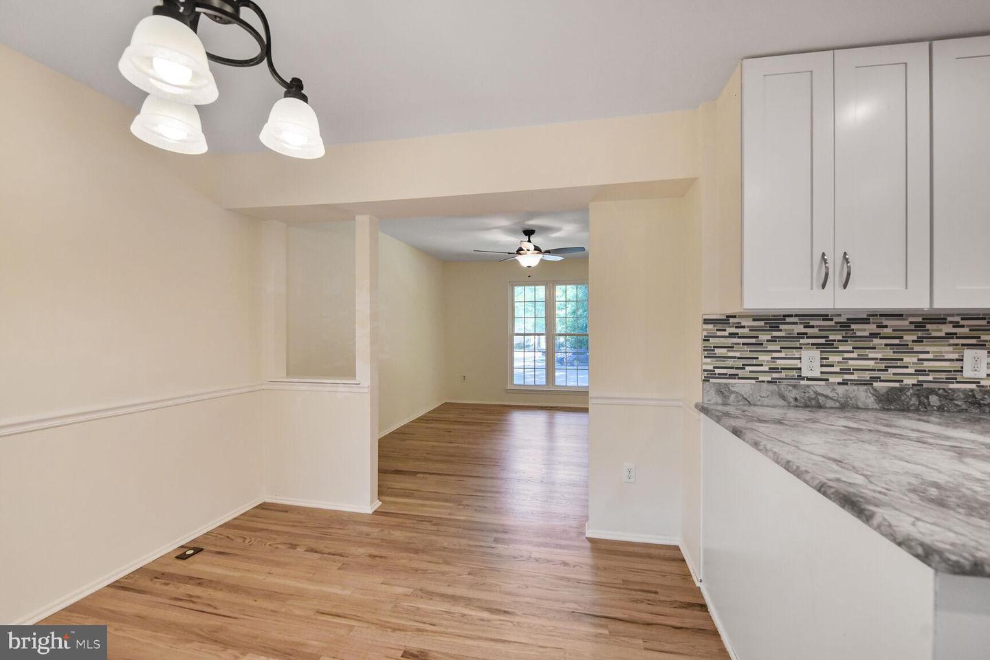 10238 SASSAFRAS WOODS CT, BURKE, Virginia 22015, 3 Bedrooms Bedrooms, ,3 BathroomsBathrooms,Residential,For sale,10238 SASSAFRAS WOODS CT,VAFX2258172 MLS # VAFX2258172