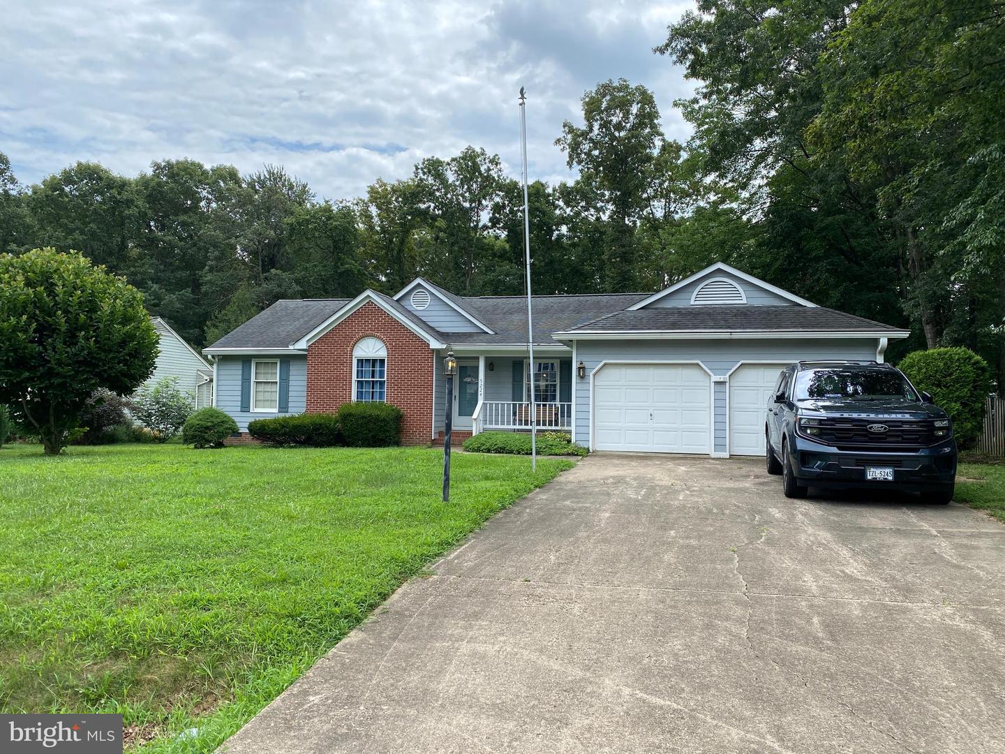 5224 MCMANUS DR, FREDERICKSBURG, Virginia 22407, 3 Bedrooms Bedrooms, 5 Rooms Rooms,2 BathroomsBathrooms,Residential,For sale,5224 MCMANUS DR,VASP2035046 MLS # VASP2035046