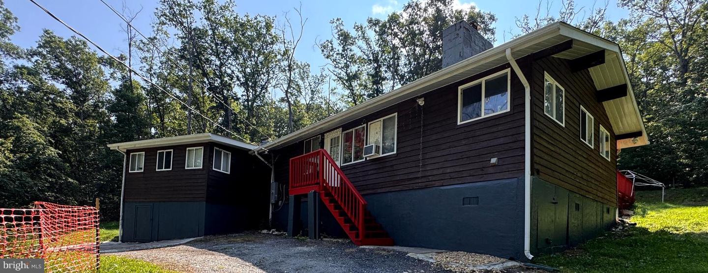 6856 HOWELLSVILLE RD, BOYCE, Virginia 22620, 3 Bedrooms Bedrooms, ,3 BathroomsBathrooms,Residential,For sale,6856 HOWELLSVILLE RD,VACL2005926 MLS # VACL2005926