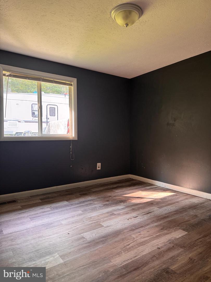 6856 HOWELLSVILLE RD, BOYCE, Virginia 22620, 3 Bedrooms Bedrooms, ,3 BathroomsBathrooms,Residential,For sale,6856 HOWELLSVILLE RD,VACL2005926 MLS # VACL2005926