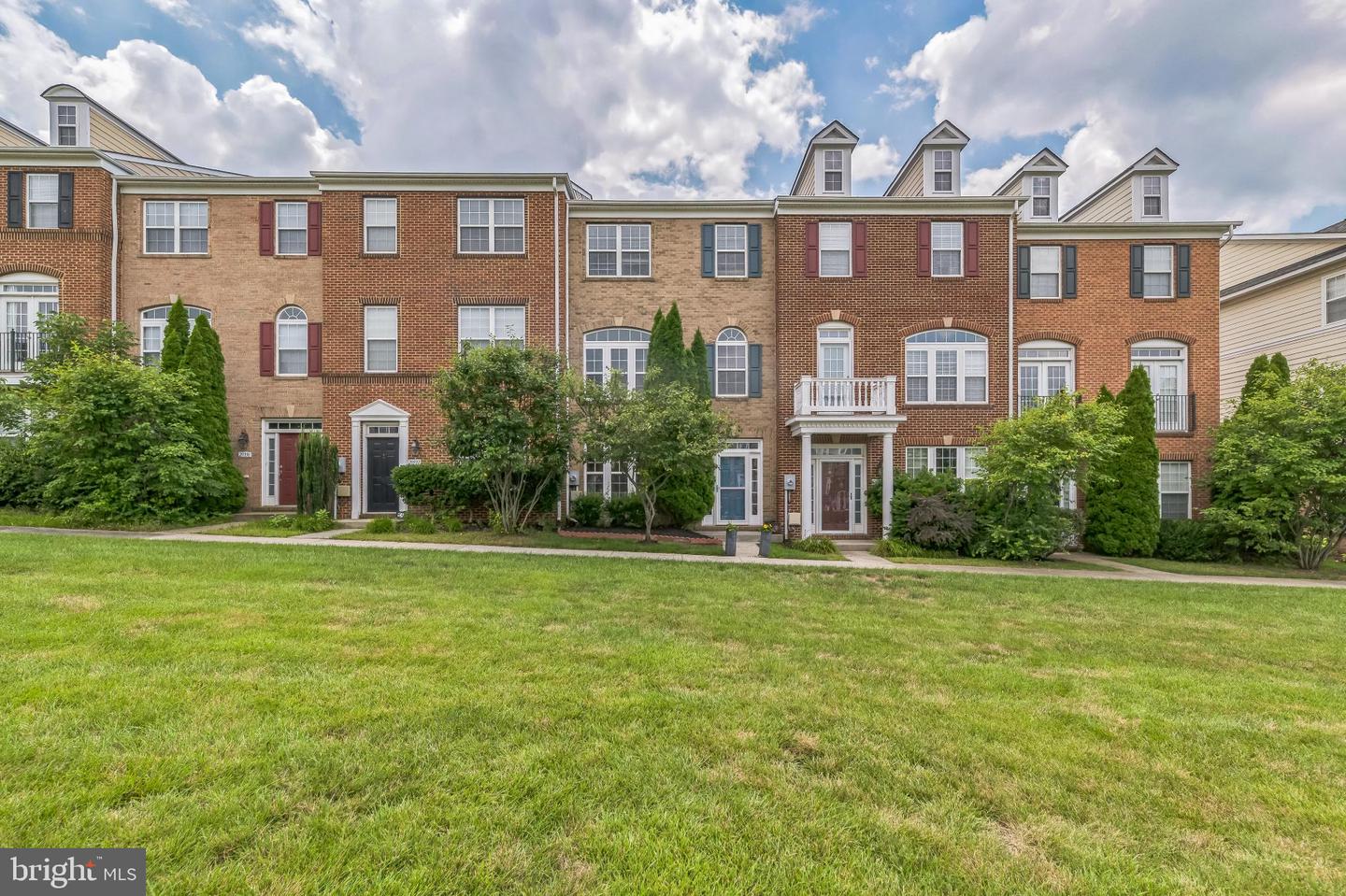 20934 HOUSEMAN TER, ASHBURN, Virginia 20148, 4 Bedrooms Bedrooms, 8 Rooms Rooms,3 BathroomsBathrooms,Residential,For sale,20934 HOUSEMAN TER,VALO2103364 MLS # VALO2103364