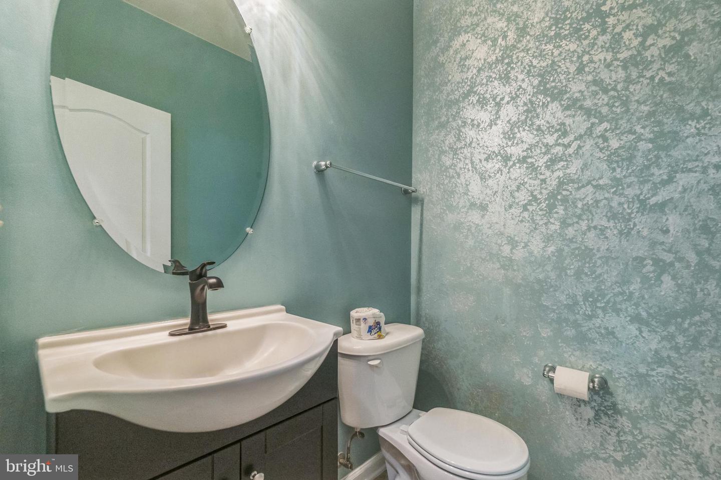 20934 HOUSEMAN TER, ASHBURN, Virginia 20148, 4 Bedrooms Bedrooms, 8 Rooms Rooms,3 BathroomsBathrooms,Residential,For sale,20934 HOUSEMAN TER,VALO2103364 MLS # VALO2103364