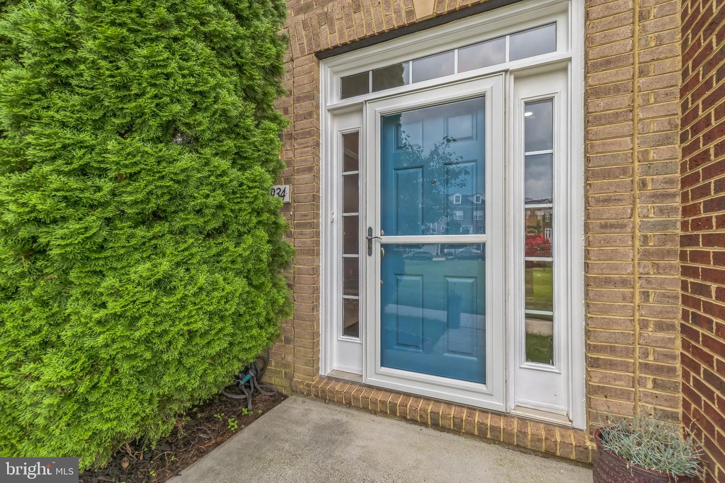 20934 HOUSEMAN TER, ASHBURN, Virginia 20148, 4 Bedrooms Bedrooms, 8 Rooms Rooms,3 BathroomsBathrooms,Residential,For sale,20934 HOUSEMAN TER,VALO2103364 MLS # VALO2103364
