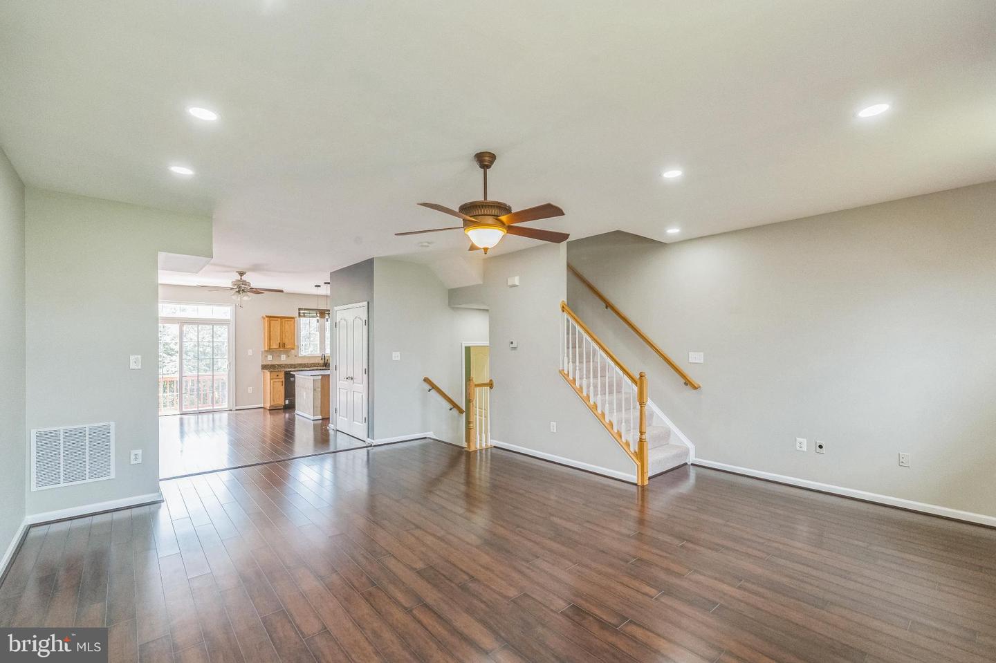 20934 HOUSEMAN TER, ASHBURN, Virginia 20148, 4 Bedrooms Bedrooms, 8 Rooms Rooms,3 BathroomsBathrooms,Residential,For sale,20934 HOUSEMAN TER,VALO2103364 MLS # VALO2103364