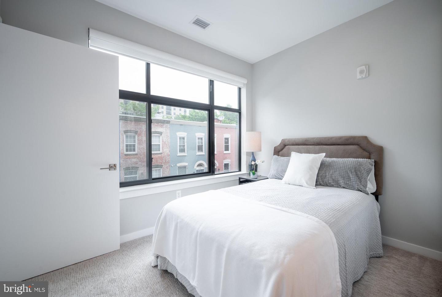 911 2ND ST NE #204, WASHINGTON, District Of Columbia 20002, 1 Bedroom Bedrooms, ,1 BathroomBathrooms,Residential,For sale,911 2ND ST NE #204,DCDC2212626 MLS # DCDC2212626