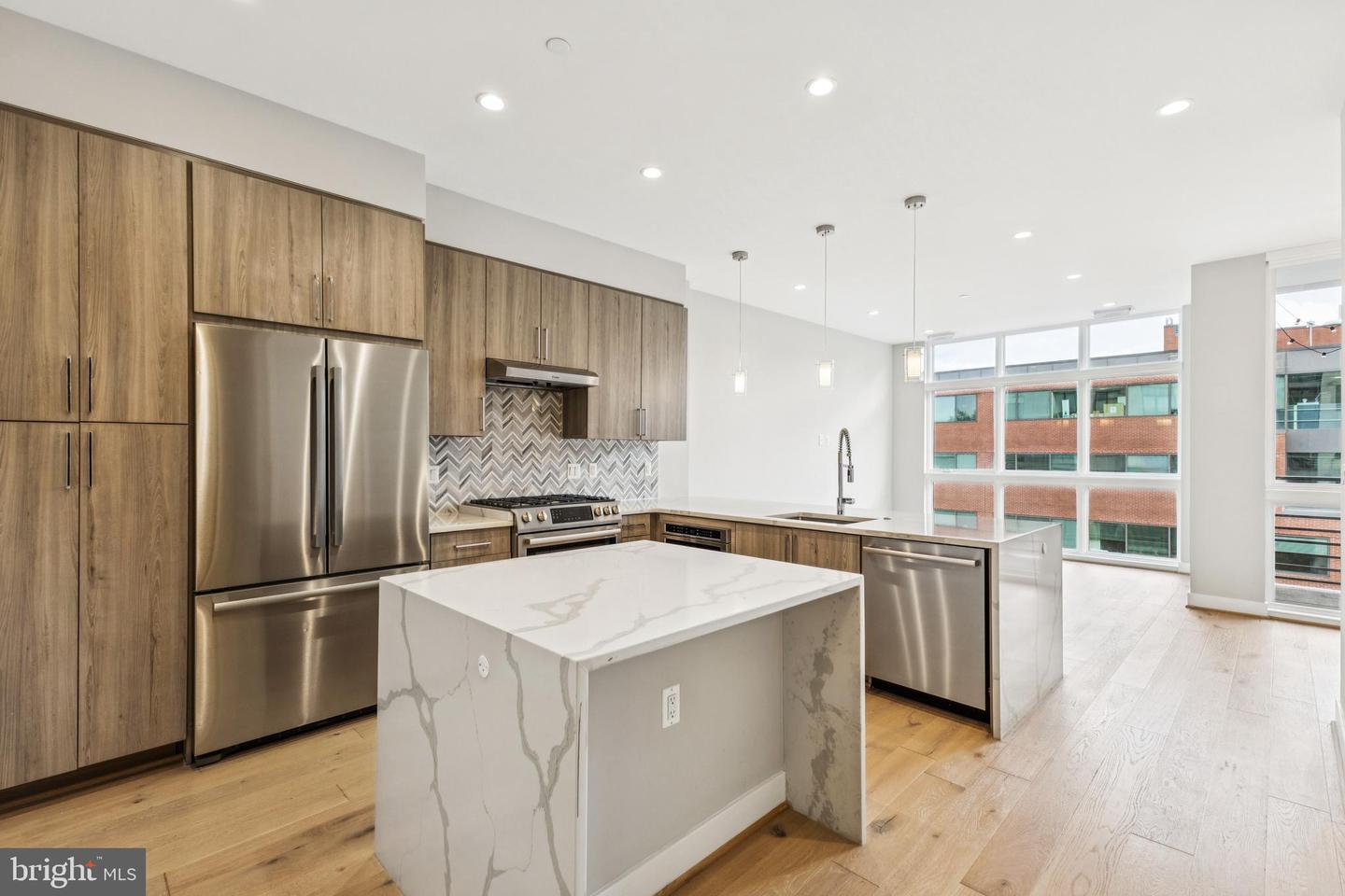646 H ST NE #406, WASHINGTON, District Of Columbia 20002, 1 Bedroom Bedrooms, ,1 BathroomBathrooms,Residential,For sale,646 H ST NE #406,DCDC2212630 MLS # DCDC2212630