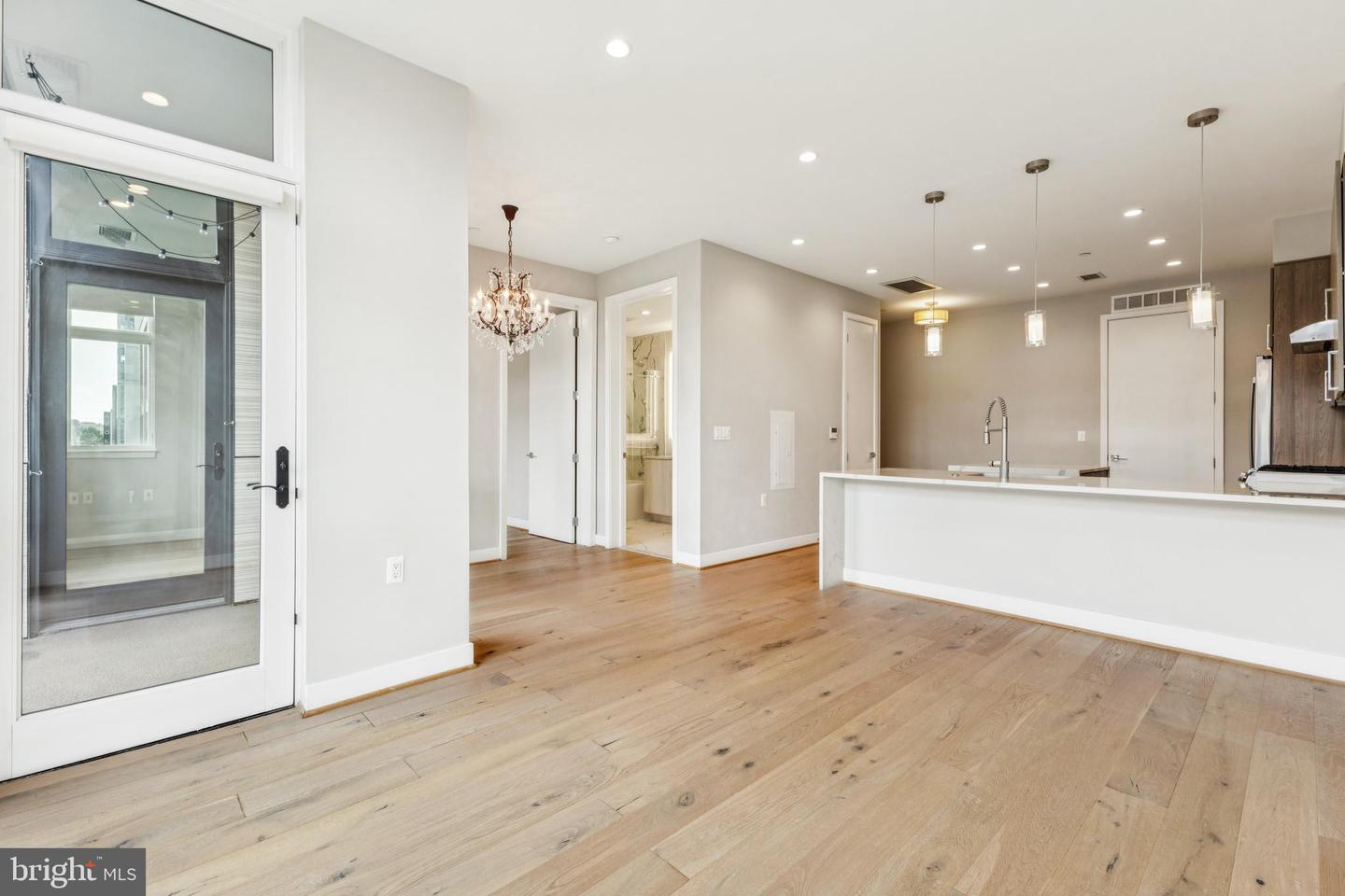 646 H ST NE #406, WASHINGTON, District Of Columbia 20002, 1 Bedroom Bedrooms, ,1 BathroomBathrooms,Residential,For sale,646 H ST NE #406,DCDC2212630 MLS # DCDC2212630