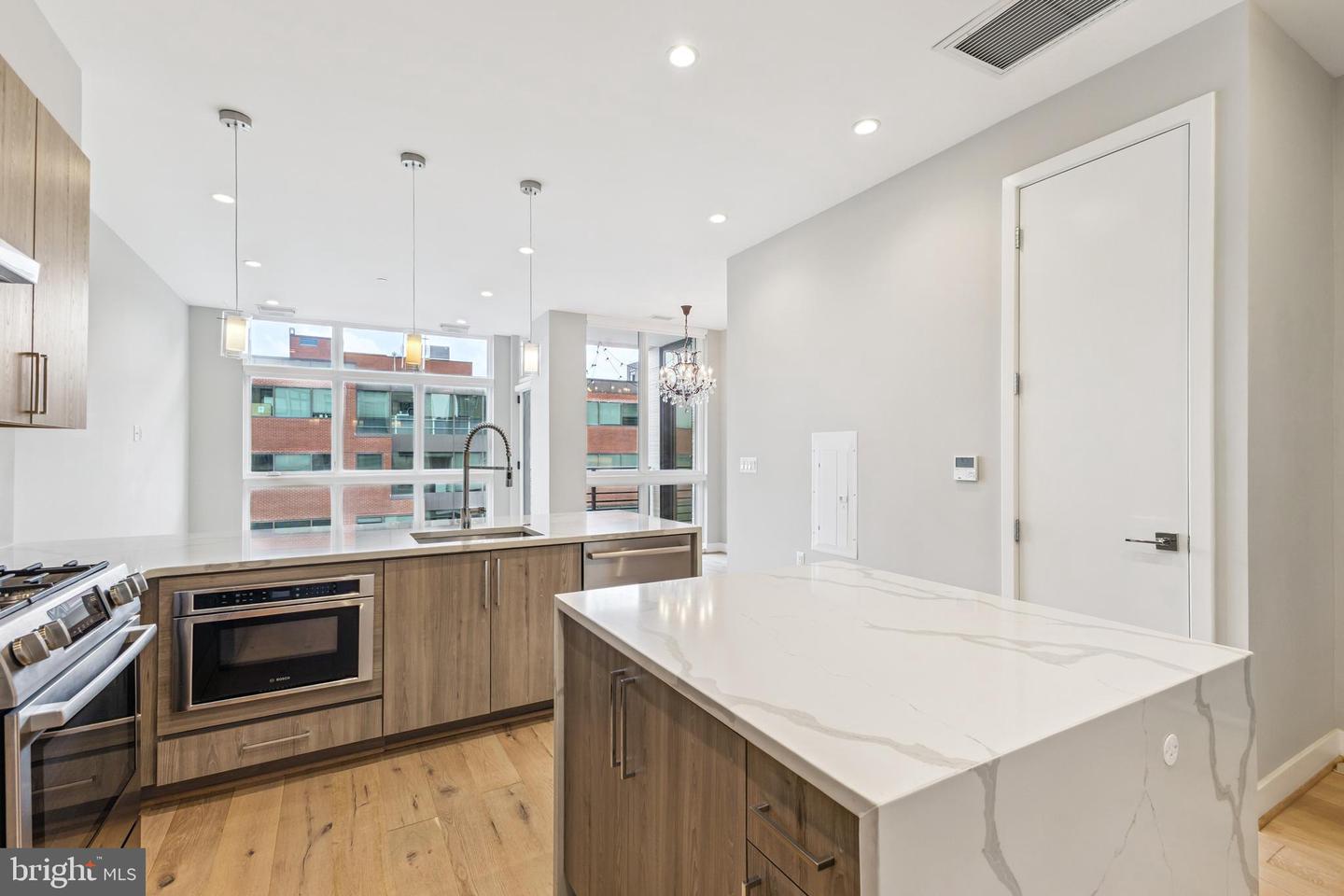 646 H ST NE #406, WASHINGTON, District Of Columbia 20002, 1 Bedroom Bedrooms, ,1 BathroomBathrooms,Residential,For sale,646 H ST NE #406,DCDC2212630 MLS # DCDC2212630
