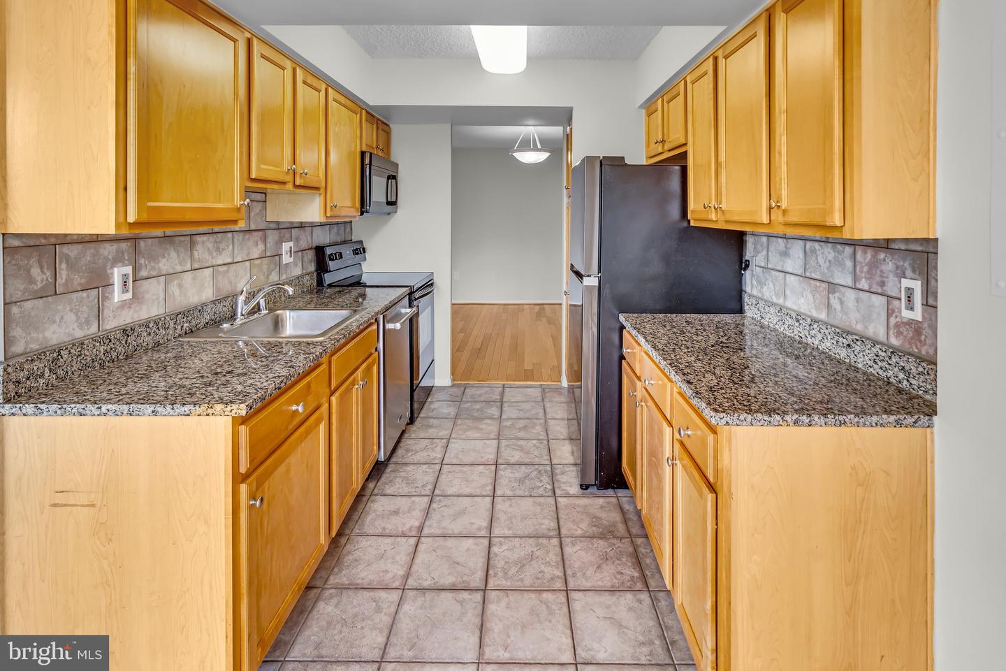 4500 S FOUR MILE RUN DR #732, ARLINGTON, Virginia 22204, 2 Bedrooms Bedrooms, ,2 BathroomsBathrooms,Residential,For sale,4500 S FOUR MILE RUN DR #732,VAAR2061536 MLS # VAAR2061536