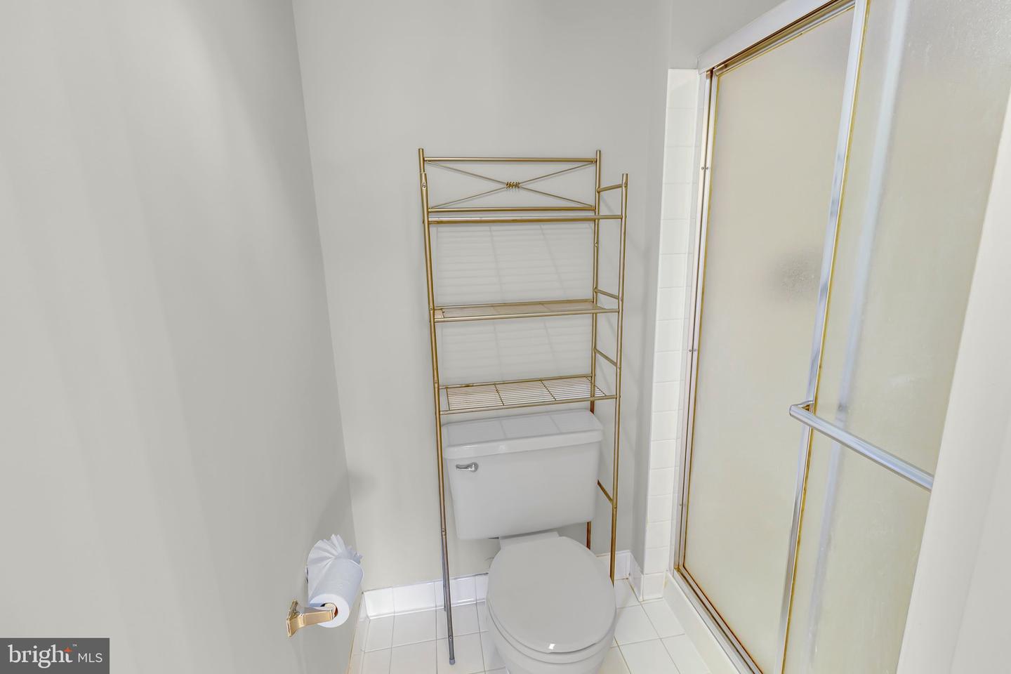 4500 S FOUR MILE RUN DR #732, ARLINGTON, Virginia 22204, 2 Bedrooms Bedrooms, ,2 BathroomsBathrooms,Residential,For sale,4500 S FOUR MILE RUN DR #732,VAAR2061536 MLS # VAAR2061536