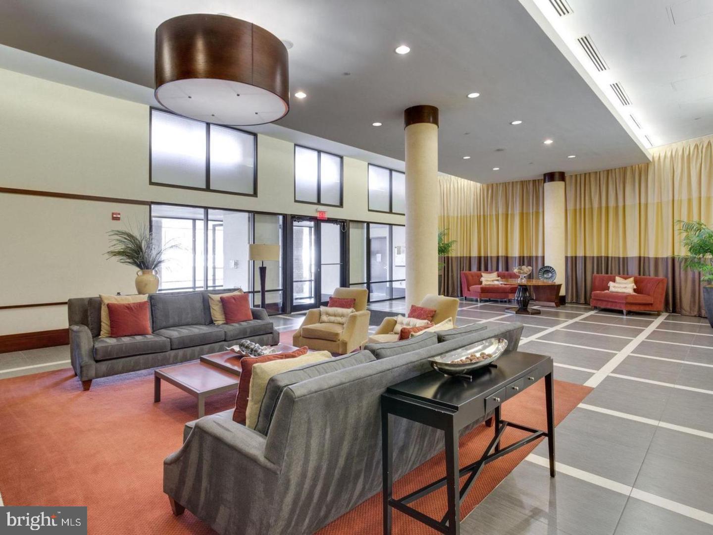 4500 S FOUR MILE RUN DR #732, ARLINGTON, Virginia 22204, 2 Bedrooms Bedrooms, ,2 BathroomsBathrooms,Residential,For sale,4500 S FOUR MILE RUN DR #732,VAAR2061536 MLS # VAAR2061536