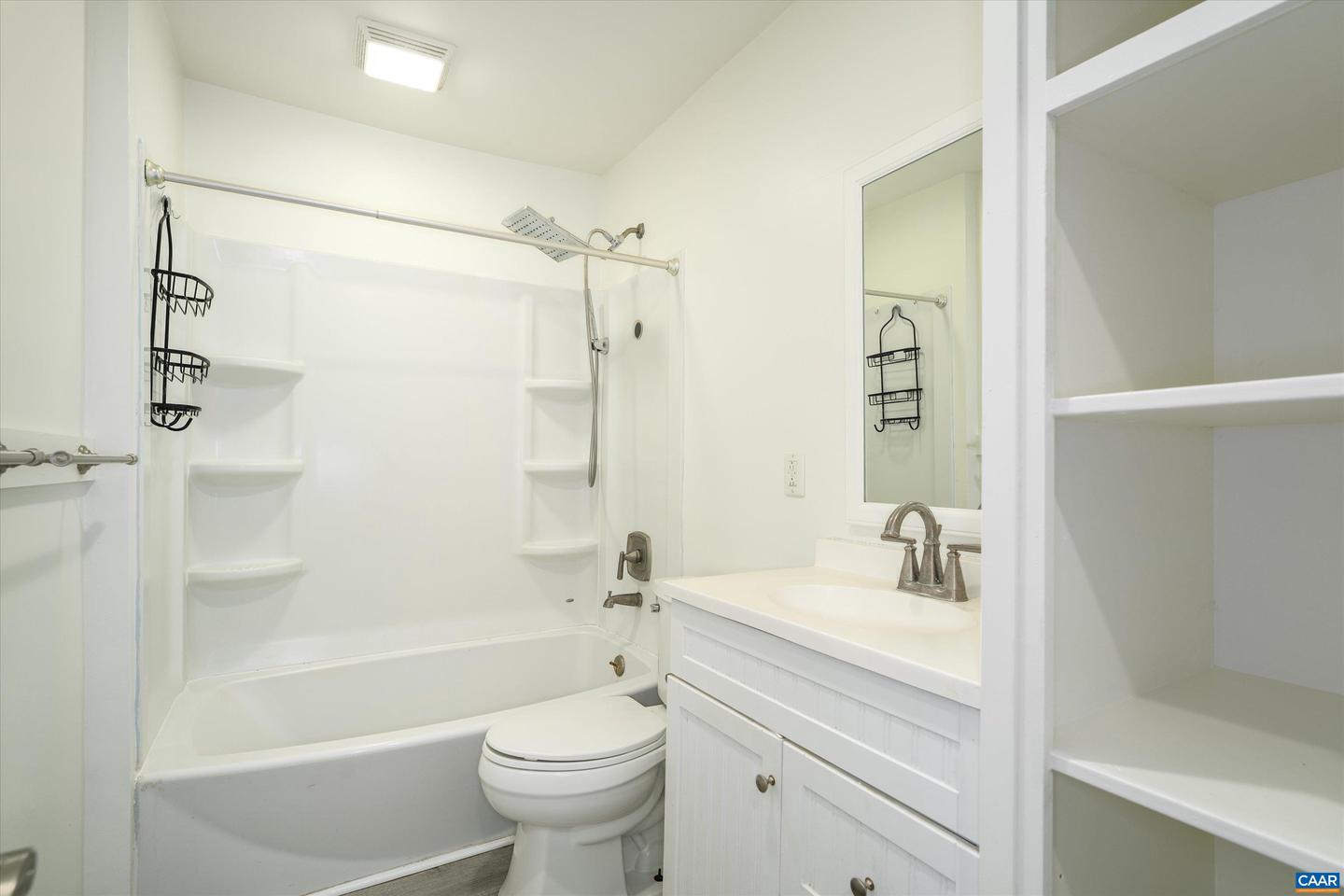 2810 RICHMOND RD, TROY, Virginia 22974, 5 Bedrooms Bedrooms, ,2 BathroomsBathrooms,Residential,For sale,2810 RICHMOND RD,667237 MLS # 667237