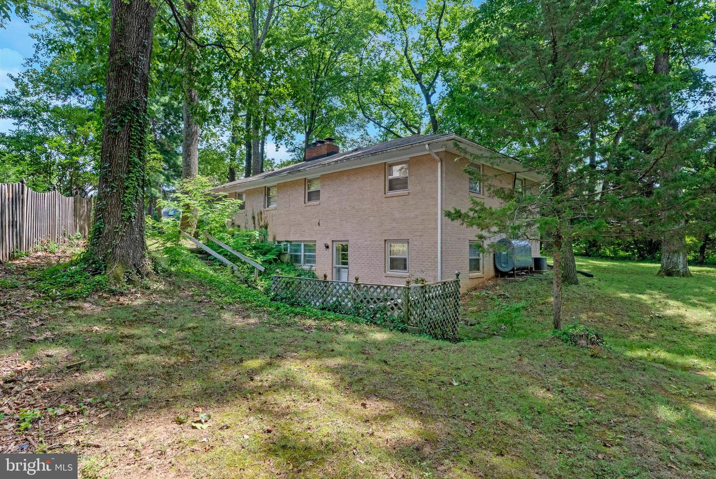 1616 6TH PL, MCLEAN, Virginia 22101, 4 Bedrooms Bedrooms, ,3 BathroomsBathrooms,Residential,For sale,1616 6TH PL,VAFX2258168 MLS # VAFX2258168