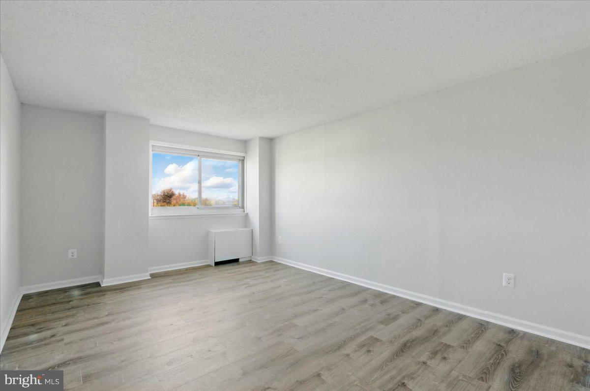 1225 MARTHA CUSTIS DR #919, ALEXANDRIA, Virginia 22302, 3 Bedrooms Bedrooms, ,2 BathroomsBathrooms,Residential,For sale,1225 MARTHA CUSTIS DR #919,VAAX2047982 MLS # VAAX2047982