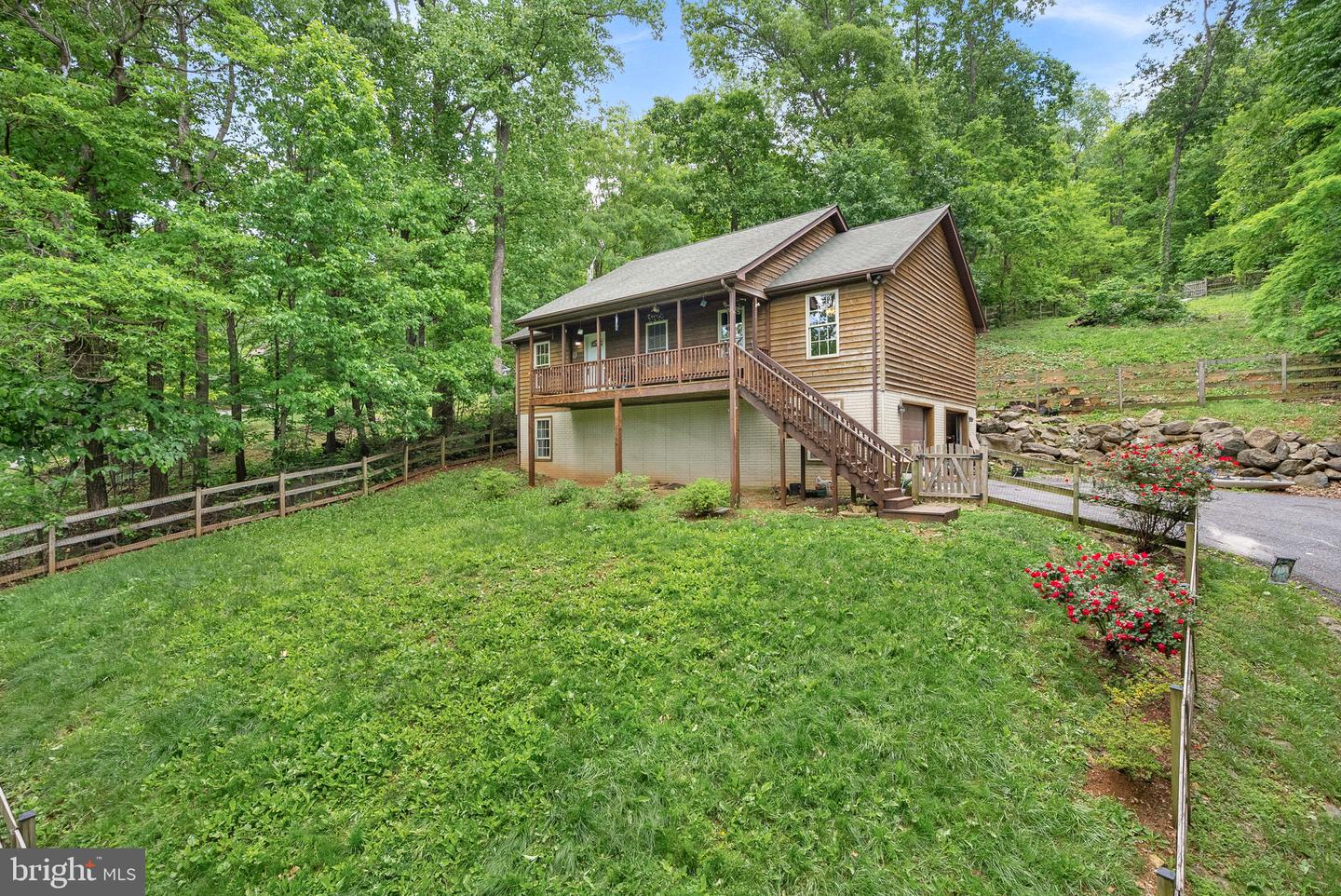 806 WINDY WAY, FRONT ROYAL, Virginia 22630, 3 Bedrooms Bedrooms, ,3 BathroomsBathrooms,Residential,For sale,806 WINDY WAY,VAWR2011842 MLS # VAWR2011842
