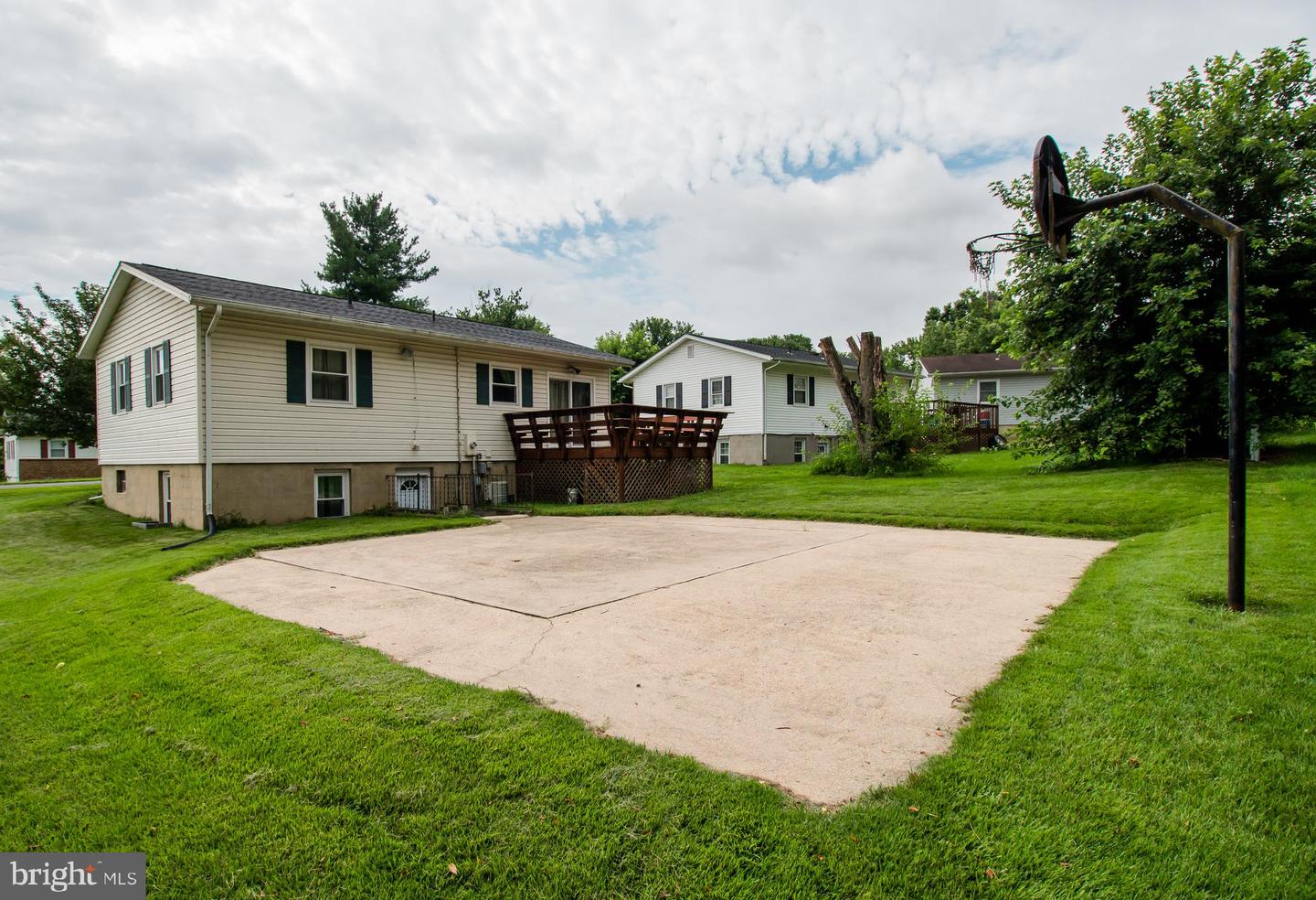 320 WILLIAMSPORT, TIMBERVILLE, Virginia 22853, 3 Bedrooms Bedrooms, ,1 BathroomBathrooms,Residential,For sale,320 WILLIAMSPORT,VARO2002466 MLS # VARO2002466