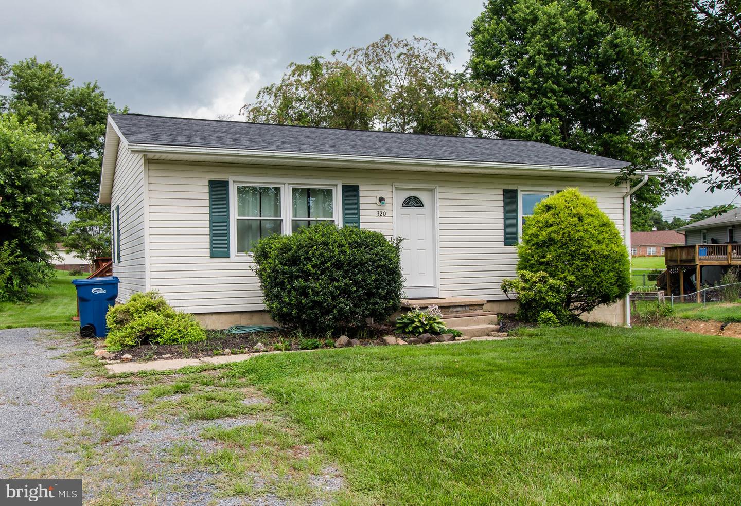 320 WILLIAMSPORT, TIMBERVILLE, Virginia 22853, 3 Bedrooms Bedrooms, ,1 BathroomBathrooms,Residential,For sale,320 WILLIAMSPORT,VARO2002466 MLS # VARO2002466