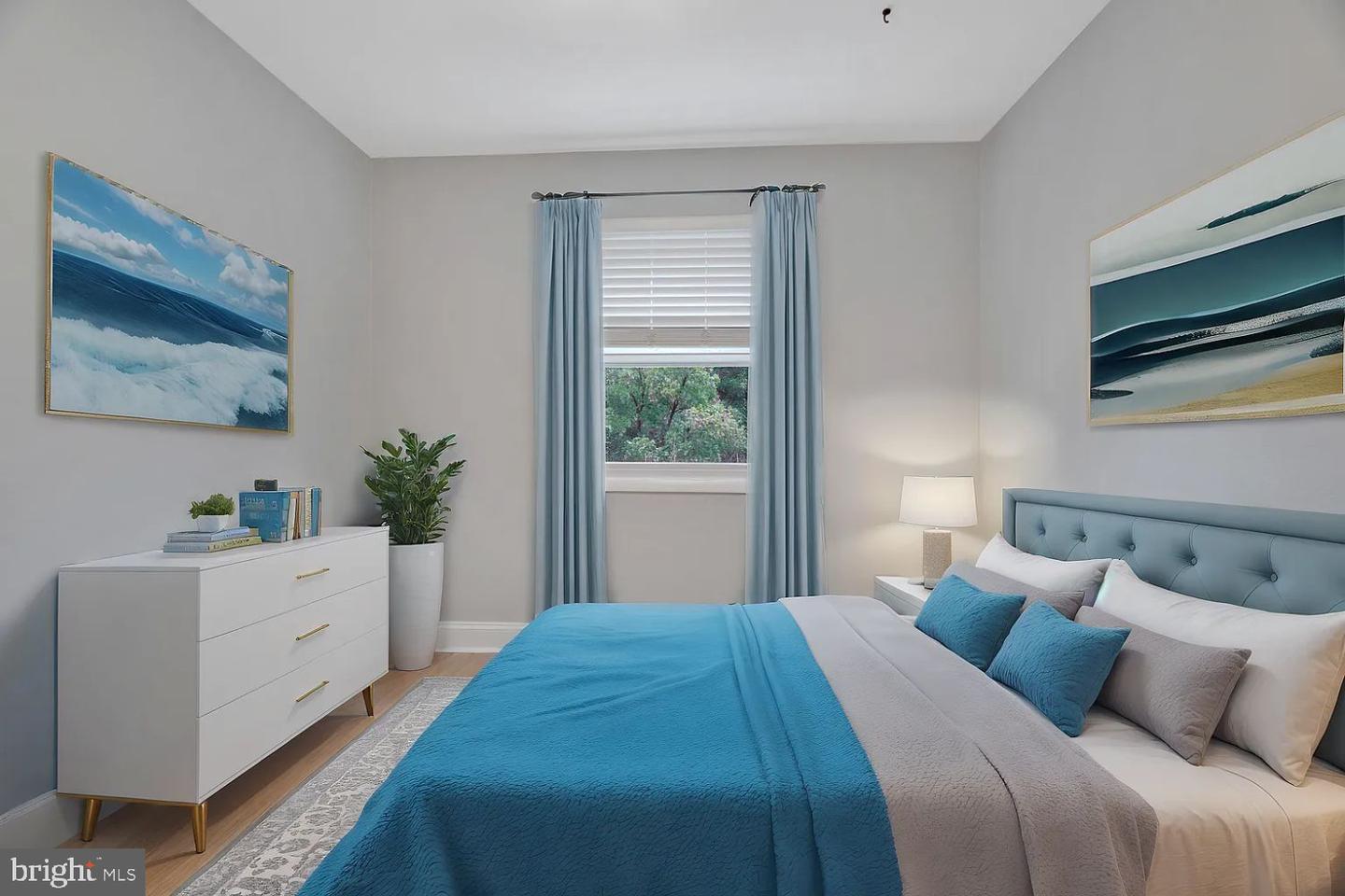 1651 11TH PL NE, WASHINGTON, District Of Columbia 20002, 3 Bedrooms Bedrooms, ,3 BathroomsBathrooms,Residential,For sale,1651 11TH PL NE,DCDC2212638 MLS # DCDC2212638
