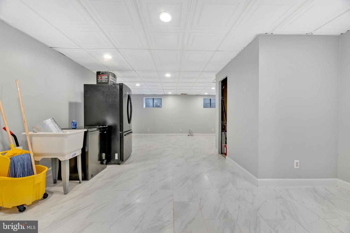1651 11TH PL NE, WASHINGTON, District Of Columbia 20002, 3 Bedrooms Bedrooms, ,3 BathroomsBathrooms,Residential,For sale,1651 11TH PL NE,DCDC2212638 MLS # DCDC2212638